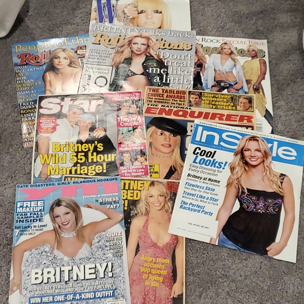 Britney Spears full magazines, covers & cutouts